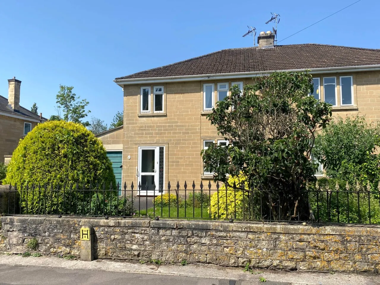 3 bed house for sale — Cedric Road, Bath, BA1 3PD