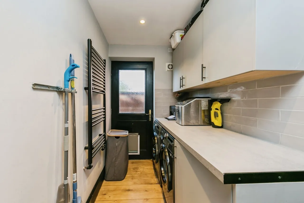 Ursuline Way, Crewe, CW2, photo 9