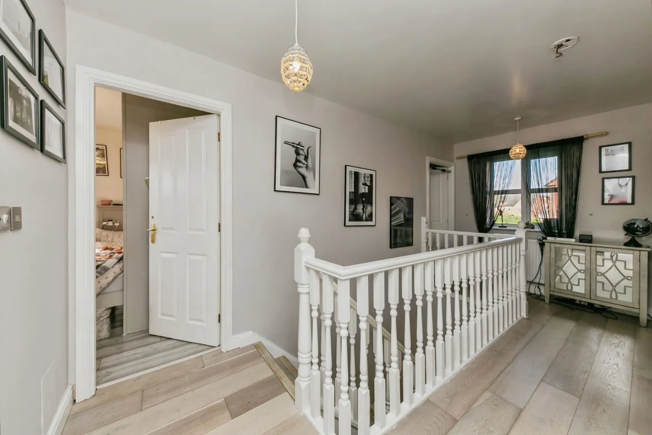 Ursuline Way, Crewe, CW2, photo 15