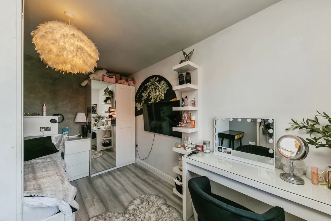 Ursuline Way, Crewe, CW2, photo 21