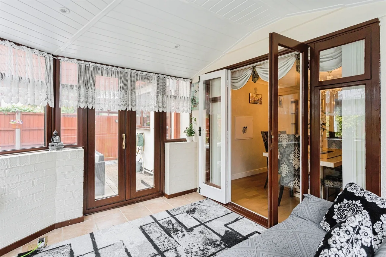 The Willows, Burgess Hill, RH15, photo 6