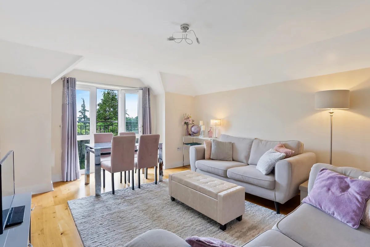 2 bed flat for sale, Reading, RG4