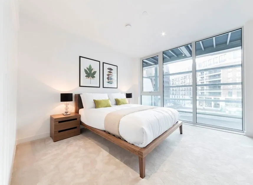 Flagship House, 18 Royal Crest Avenue, E16, photo 4