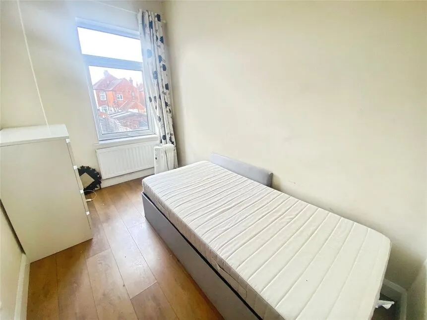Harold Street, Nuneaton, Warwickshire, CV11, photo 2