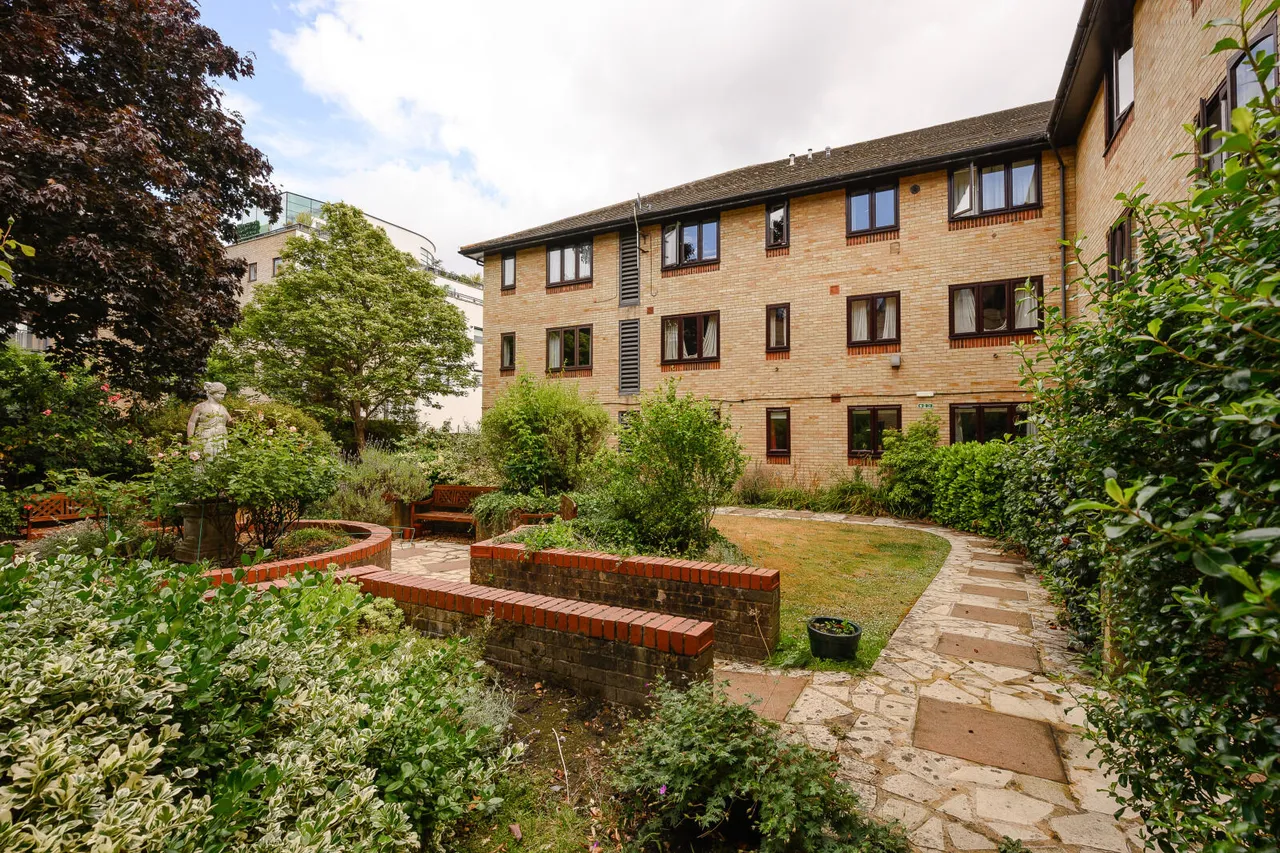 Griffiths Road, Wimbledon, SW19, photo 8