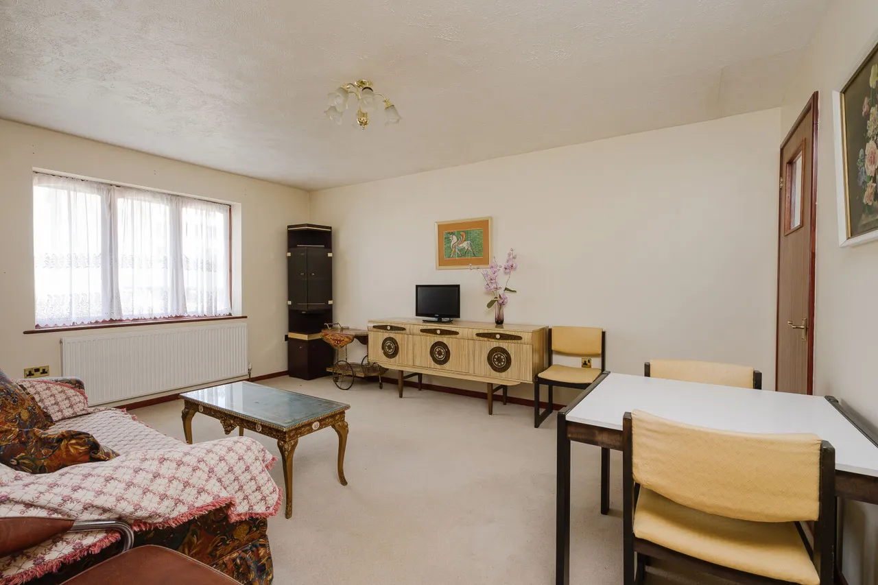 Griffiths Road, Wimbledon, SW19, photo 2