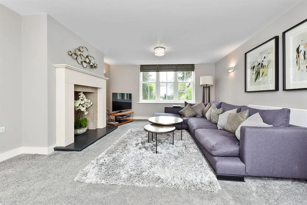 Prestbury Road, Macclesfield, photo 4
