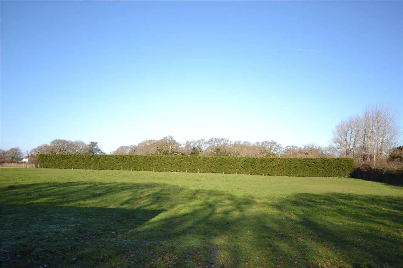 land for sale — Lymington Road, Brockenhurst, SO42 7UF