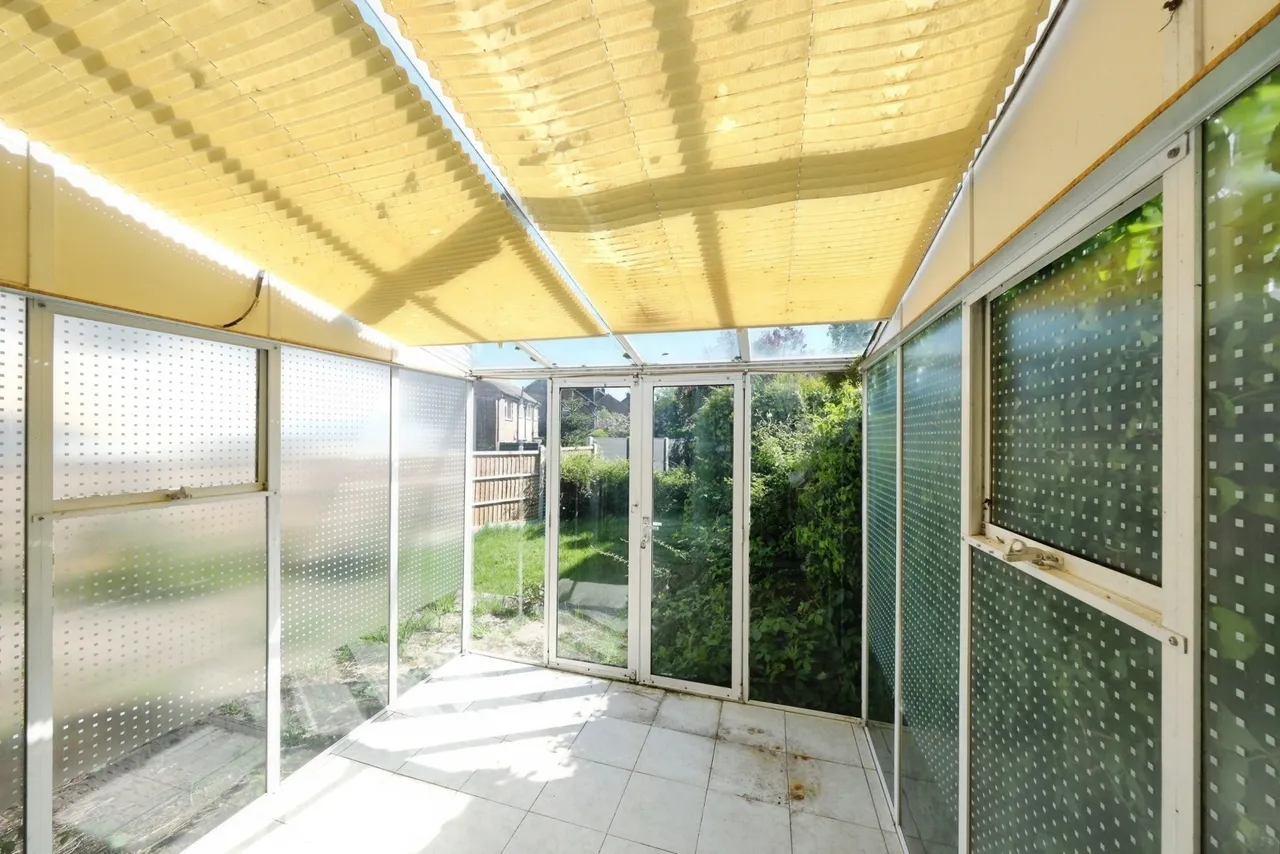 Rosamond Avenue, Sheffield, South Yorkshire, S17, photo 6