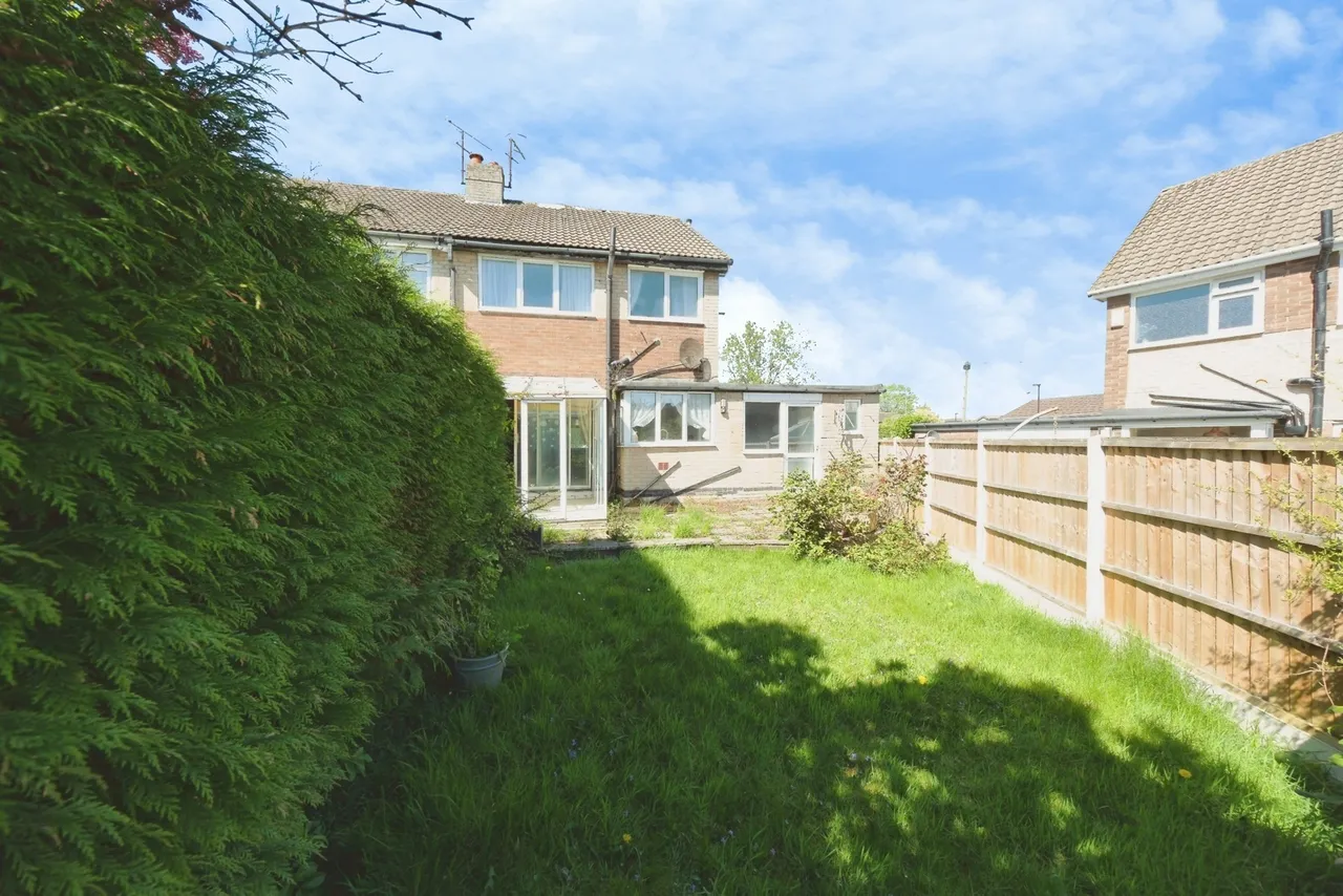 Rosamond Avenue, Sheffield, South Yorkshire, S17, photo 4
