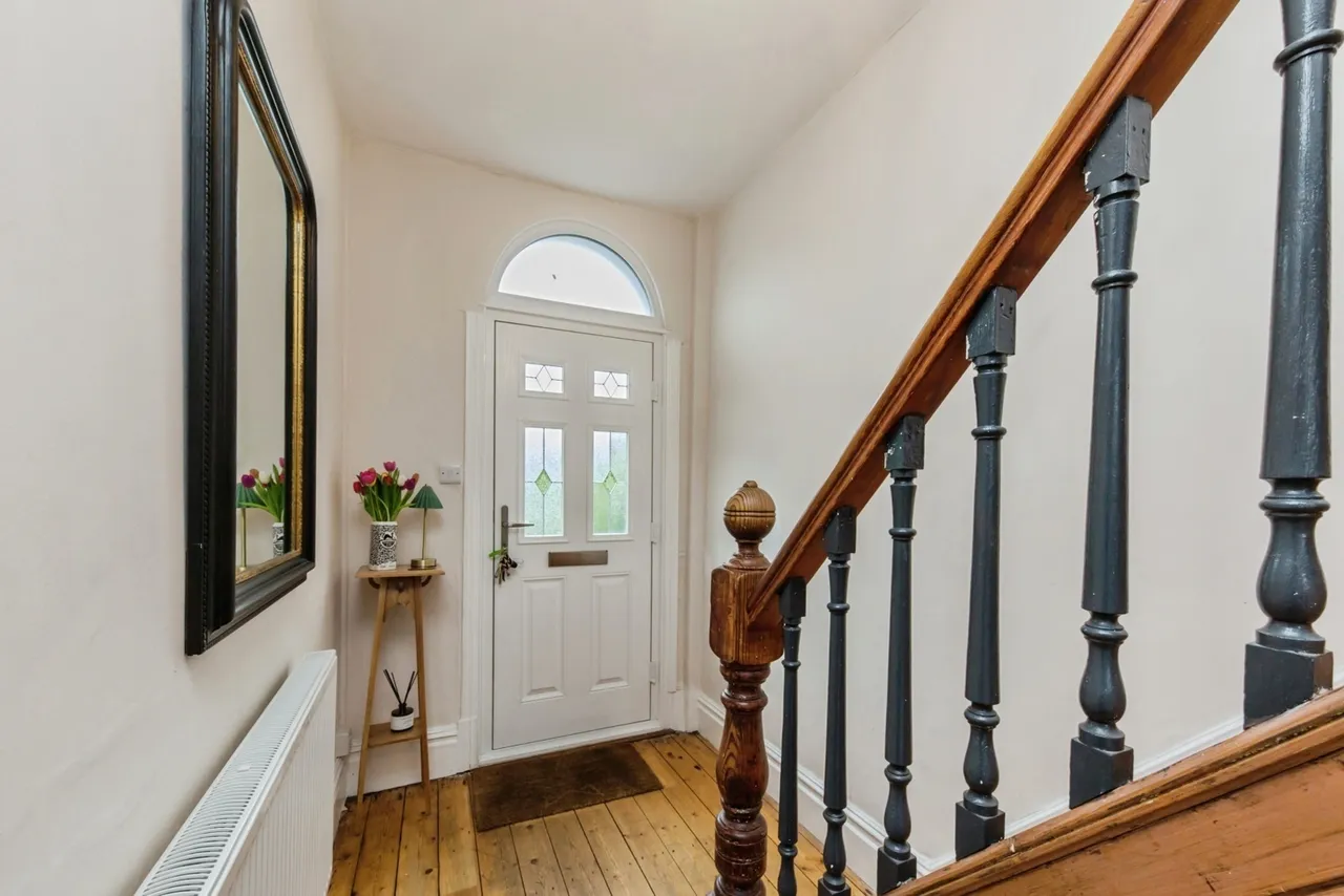 Buxton Road, Macclesfield, Cheshire, SK11, photo 2