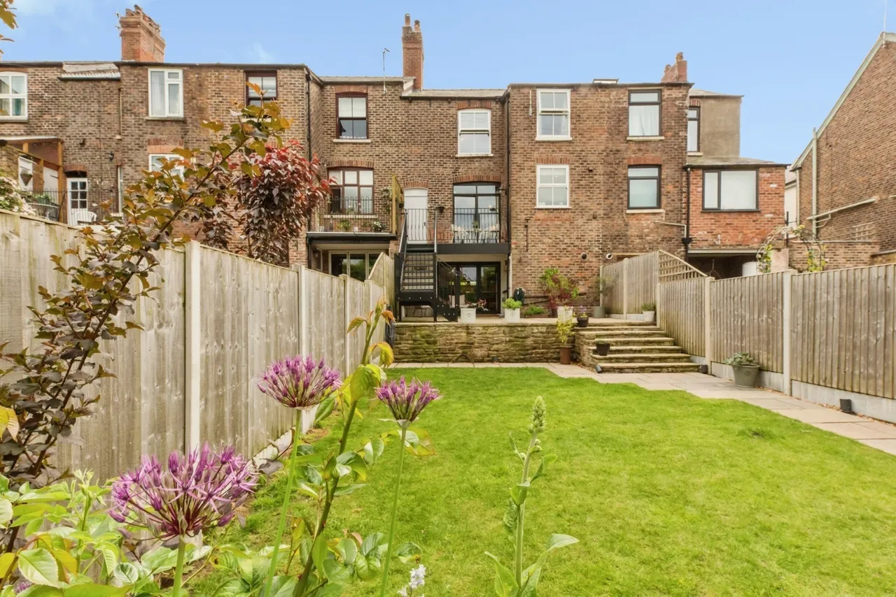 Buxton Road, Macclesfield, Cheshire, SK11, photo 12