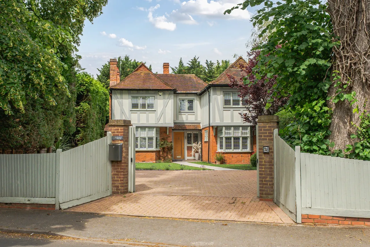 5 bed house for sale — Altwood Road, Maidenhead, SL6