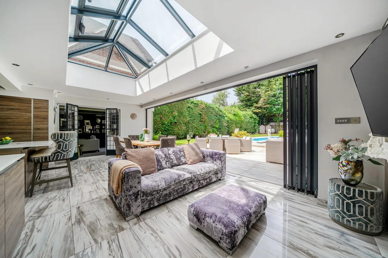 Altwood Road, Maidenhead, SL6, photo 8