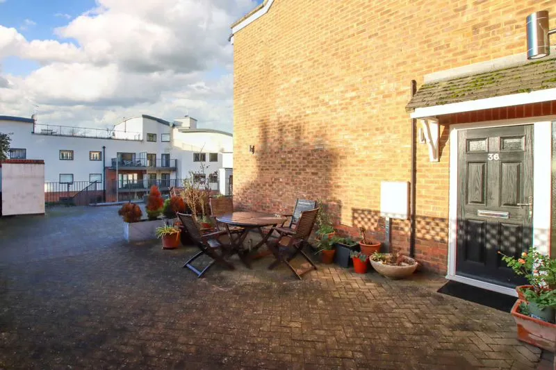 Brook Street, Tring, Hertfordshire, HP23 5PF, photo 10