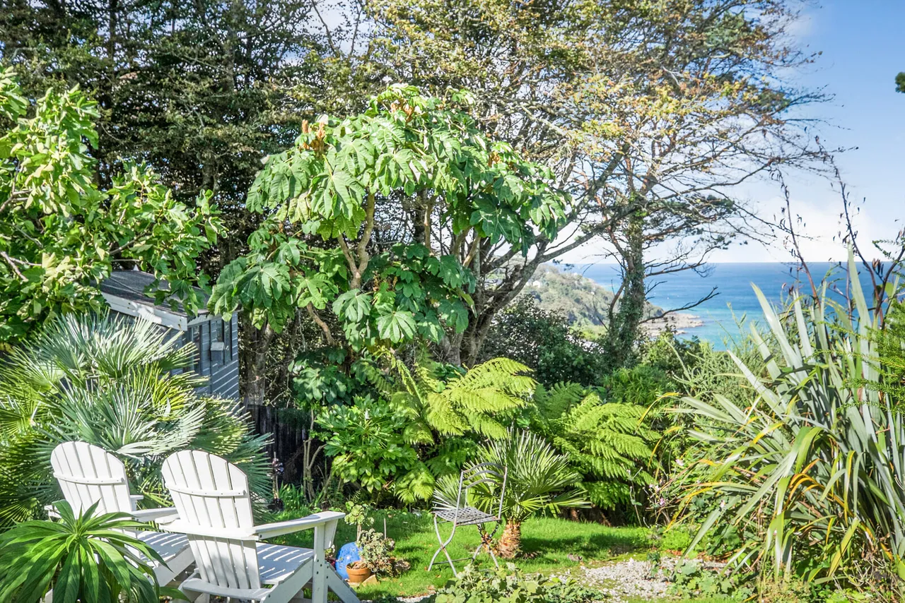 Boskerris Road, St. Ives, TR26, photo 11
