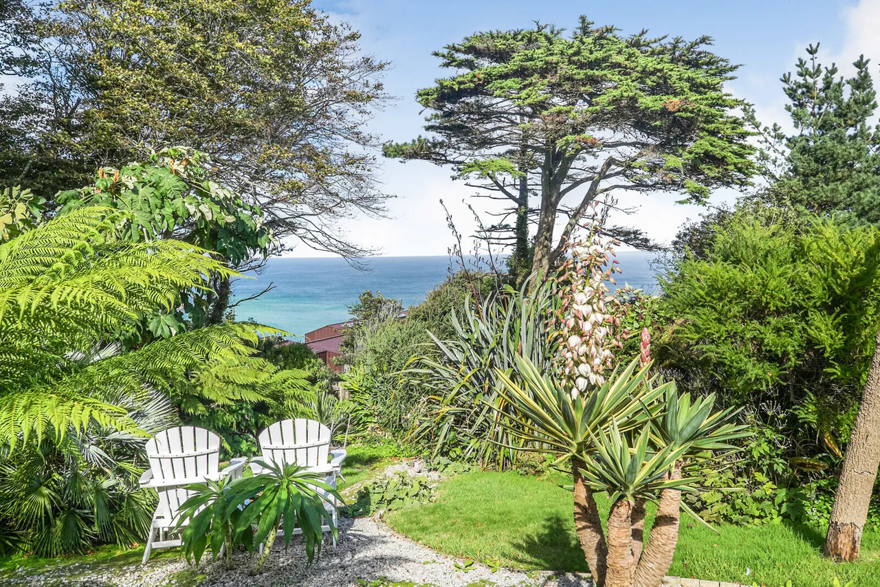 Boskerris Road, St. Ives, TR26, photo 24