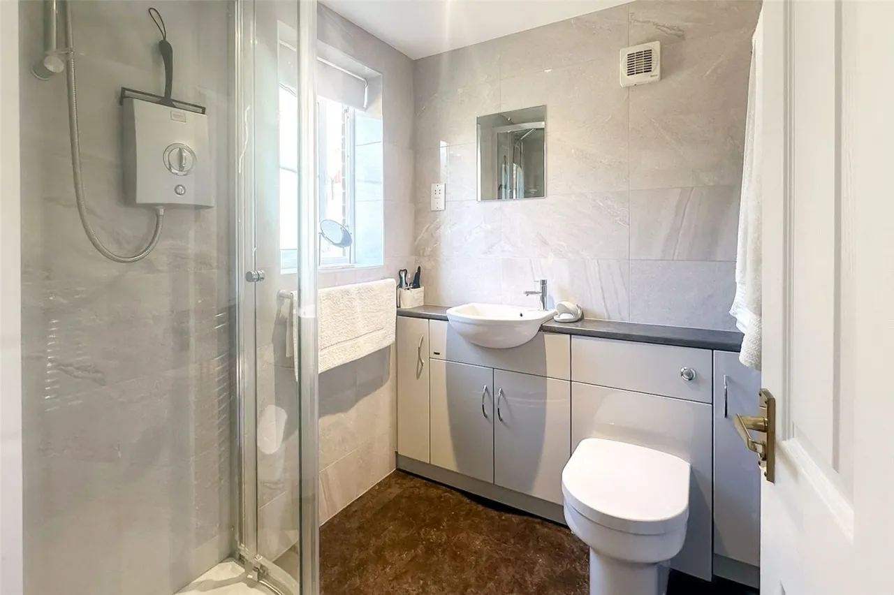 East Preston, Littlehampton, BN16, photo 6