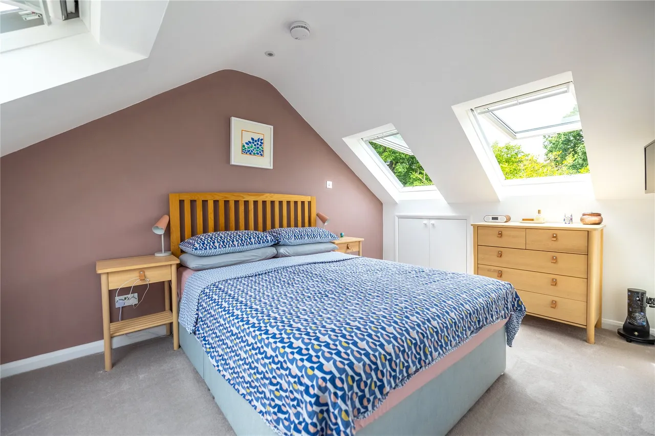 Martin Way, Woking, GU21, photo 16
