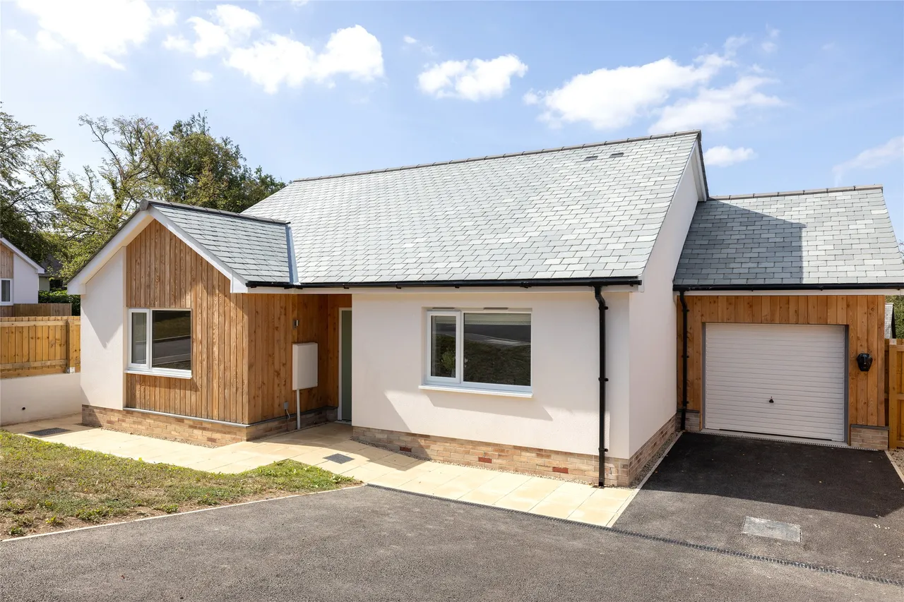 3 bed house for sale, Dunheved Gardens, Launceston, PL15