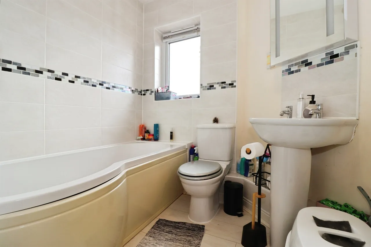 New Charlton Way, Bristol, BS10, photo 11
