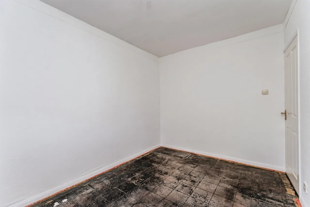 Rowcliffe Avenue, Chester, CH4, photo 13