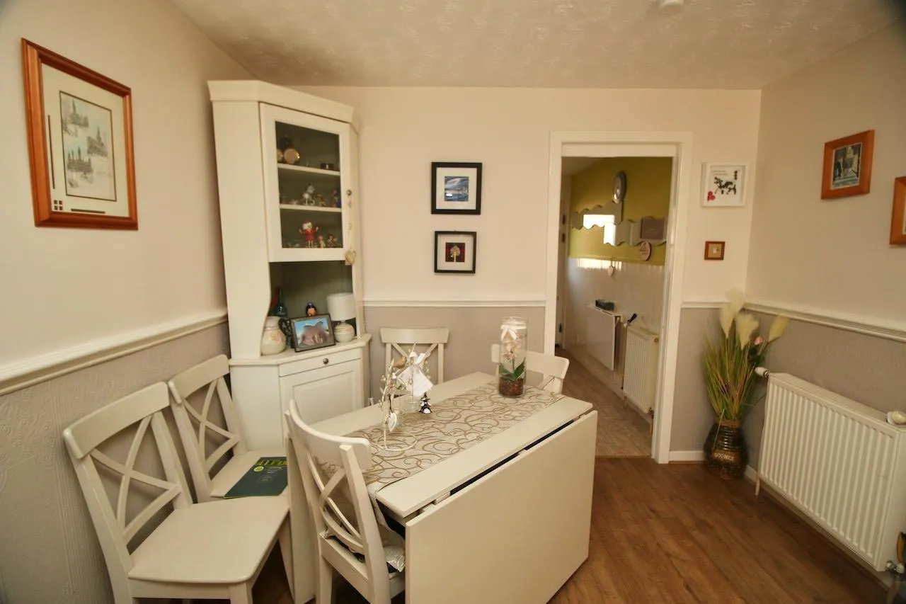 Broomknowe, Cumbernauld, G68 9AQ, photo 8