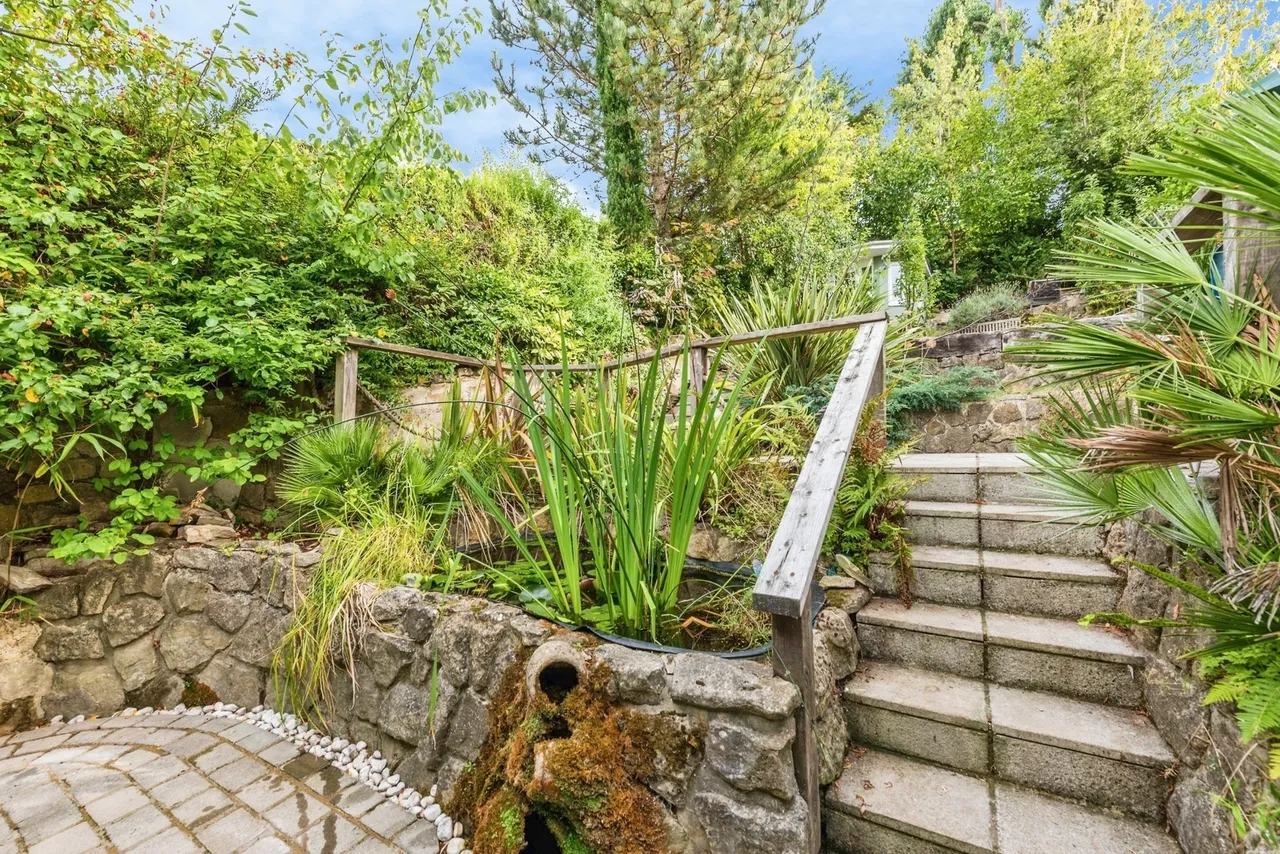 Bowood Road, Swindon, Wiltshire, SN1, photo 27
