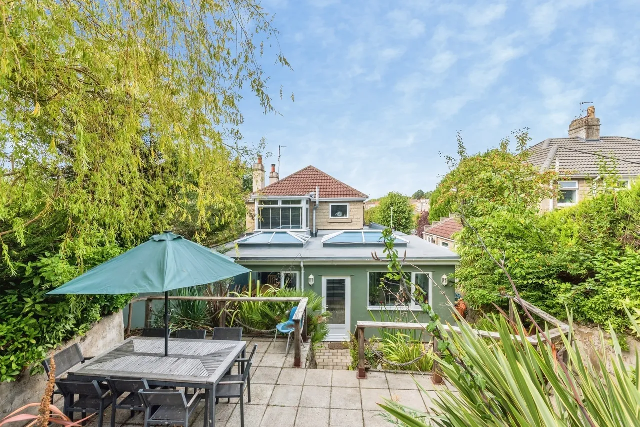 Bowood Road, Swindon, Wiltshire, SN1, photo 29