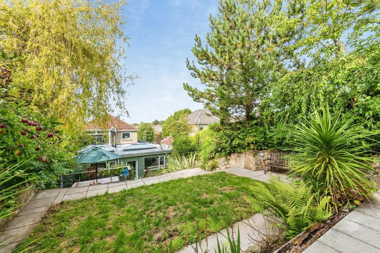 Bowood Road, Swindon, Wiltshire, SN1, photo 35