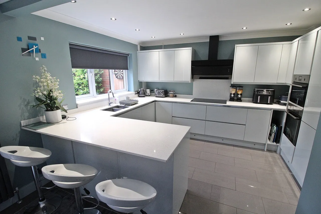 Mander Close, Toddington, photo 4