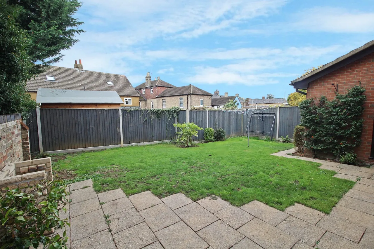 Mander Close, Toddington, photo 13