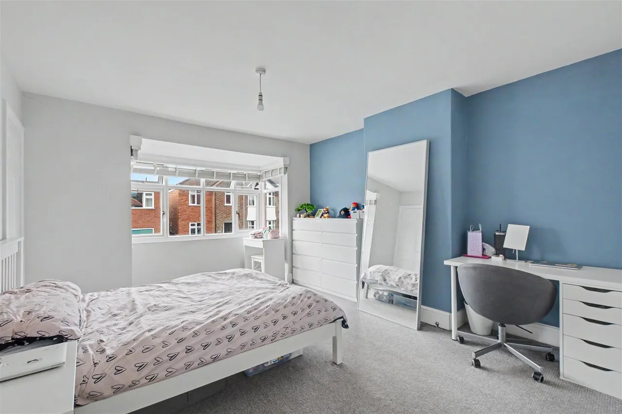 Gwenbrook Avenue, Chilwell, NG9, photo 7