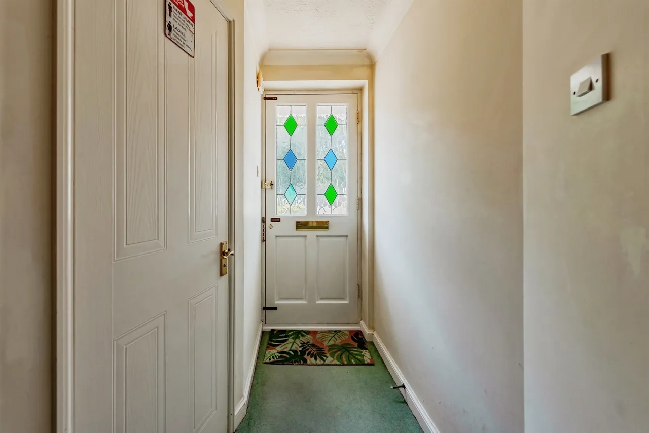 Penfold Road, Maidenbower, RH10, photo 13