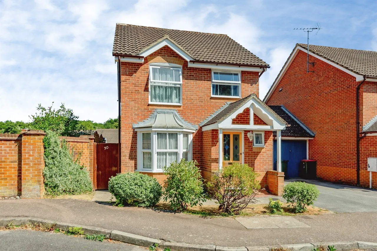 Penfold Road, Maidenbower, RH10, photo 19