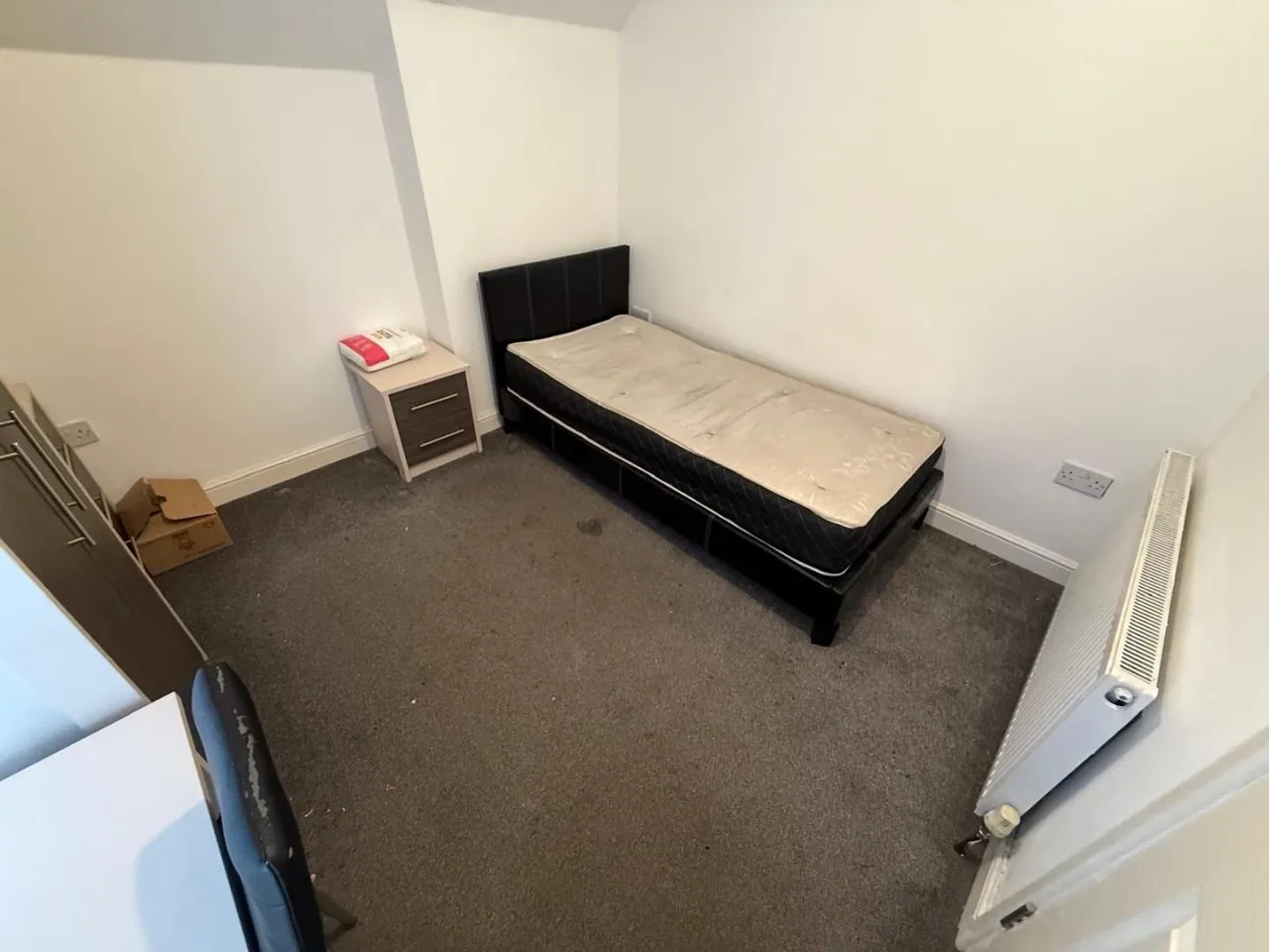Brierley Street, Bury, BL9, photo 6