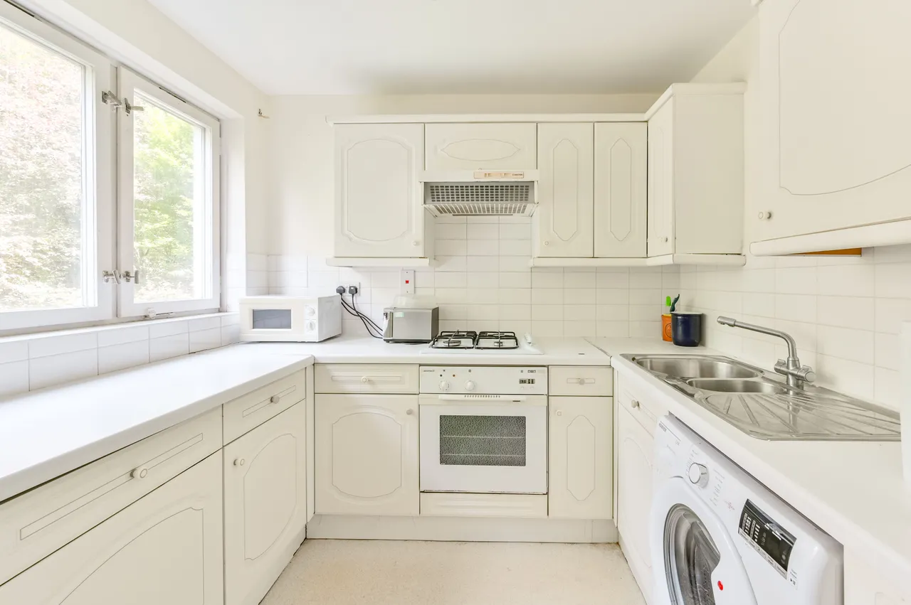 57 Devonport, 23 Southwick Street, London, photo 3