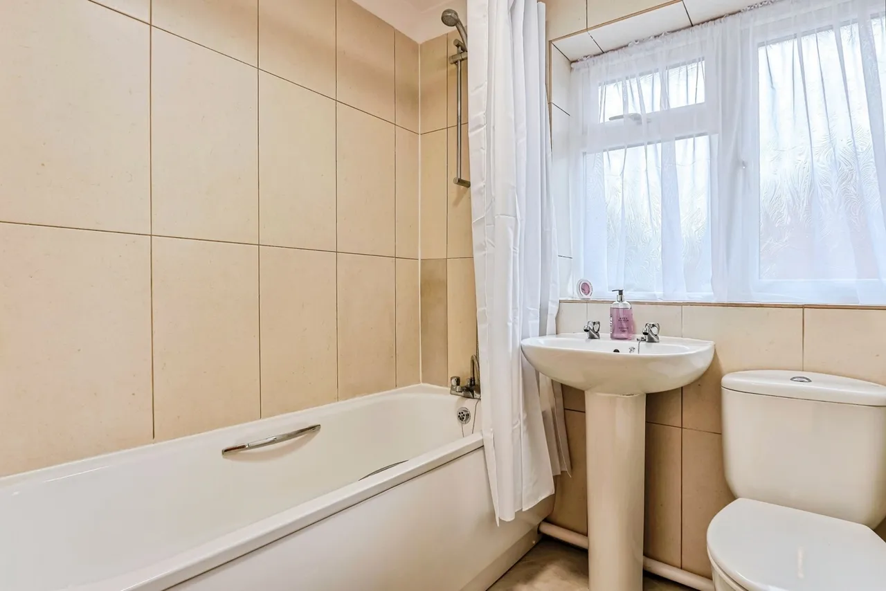 Walditch Gardens, Canford Heath, BH17, photo 13
