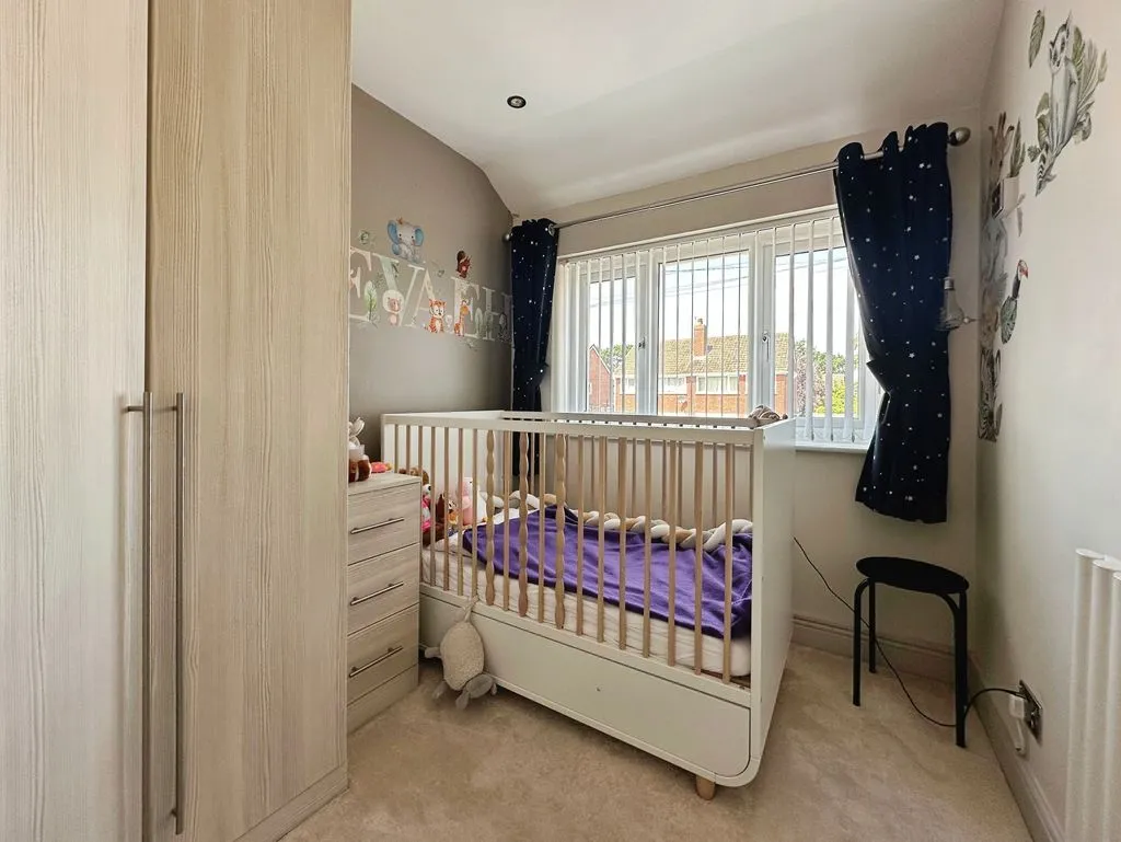 Wallheath Crescent, Stonnall, WS9, photo 12