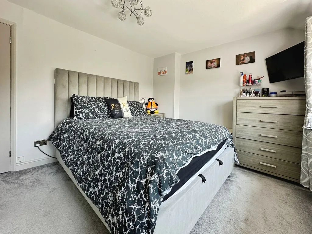 Wallheath Crescent, Stonnall, WS9, photo 10