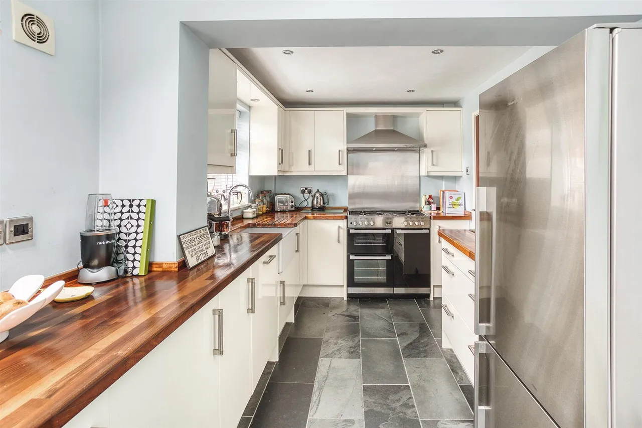Beeley Close, Allestree, photo 2