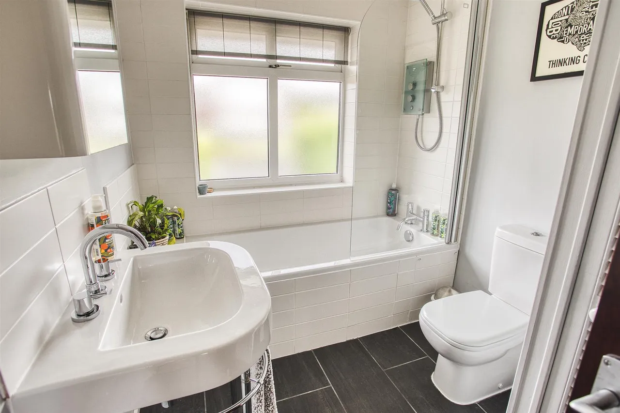 Beeley Close, Allestree, photo 13