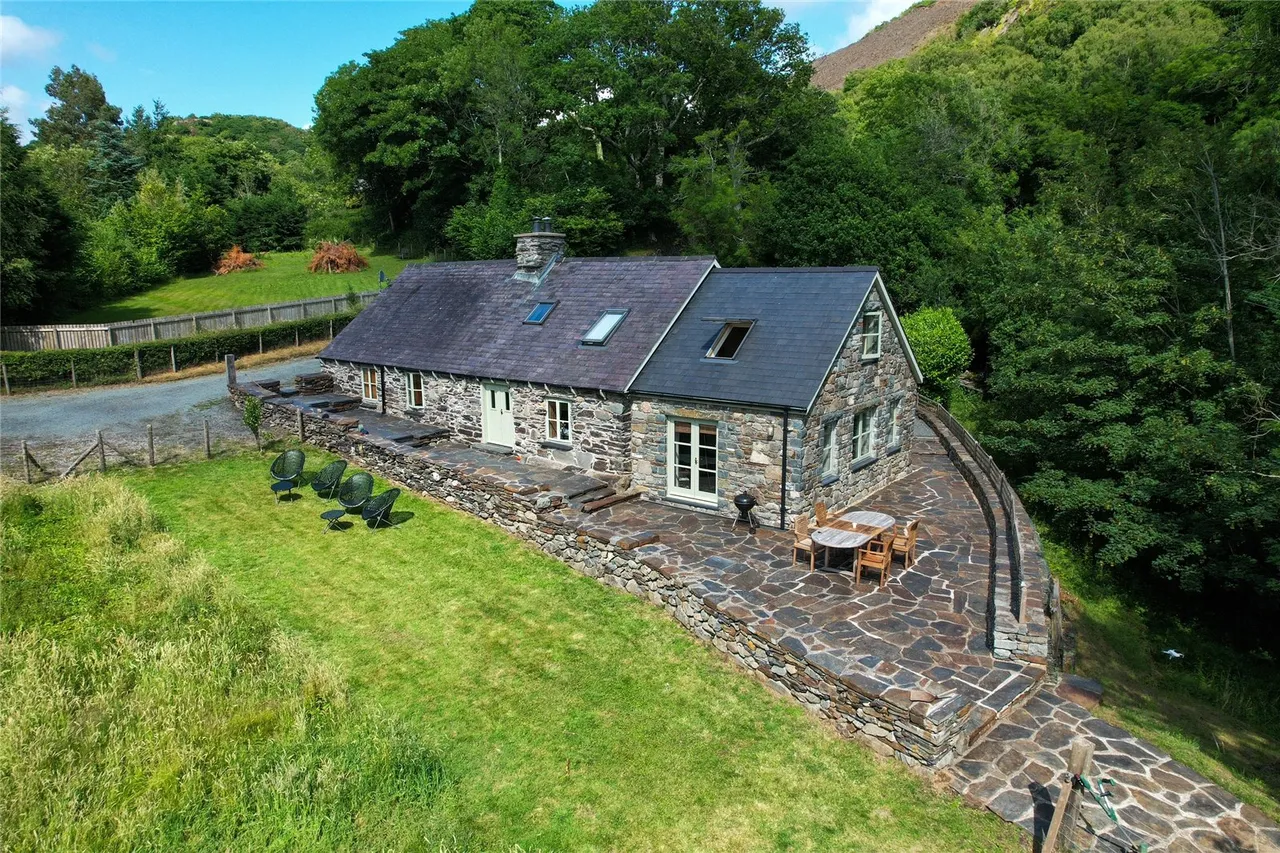 3 bed house for sale, Arthog, Gwynedd