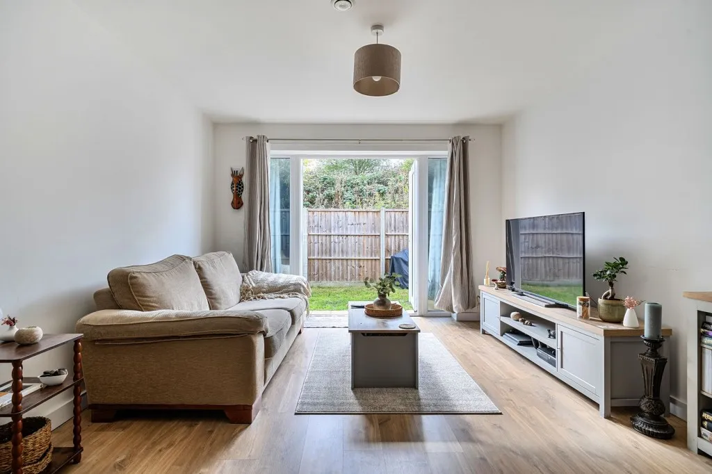 Hitchin Road, Arlesey Central, SG15, photo 6