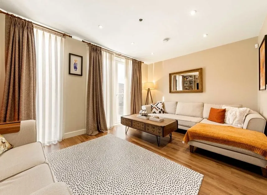 Bourke Close, Clapham, SW4, photo 4