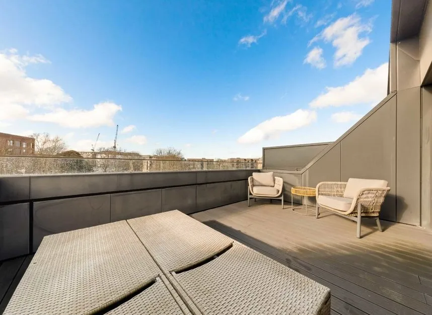 Bourke Close, Clapham, SW4, photo 10