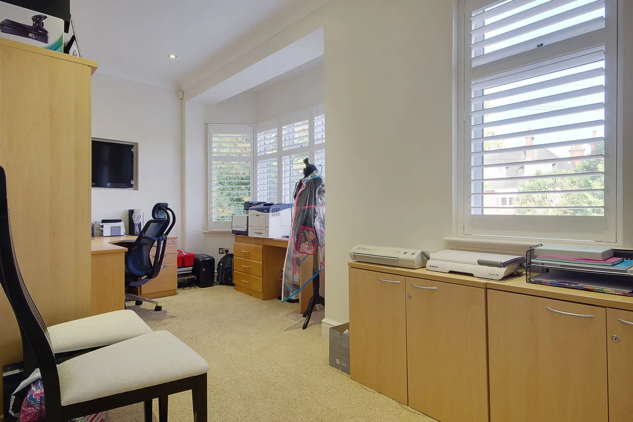 Portchester Road, Bournemouth, BH8, photo 25