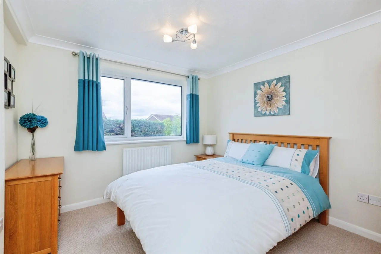 Sanderson Close, Whetstone, LE8, photo 13