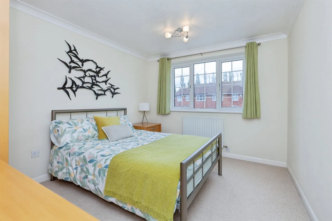 Sanderson Close, Whetstone, LE8, photo 11