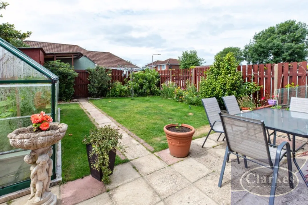 Kinson Road, Bournemouth, photo 15